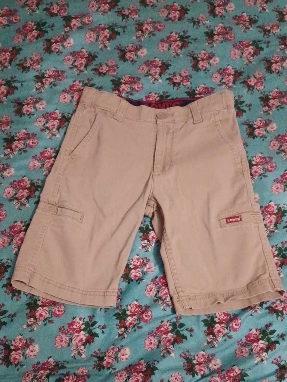 Levi's Beige Cargo Shorts For Boys Size 8